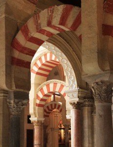 Transition des arches de la mosquée-cathédrale de Cordoue