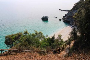 Milopotamos, l'une des plus belles plages de Grèce