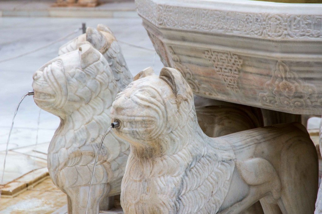 Fontaine aux 12 lions de l'Alhambra